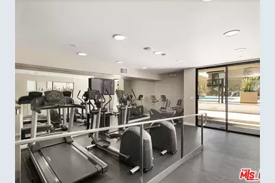 7320 Hawthorn Ave #401, Los Angeles, CA 90046 - Photo 16