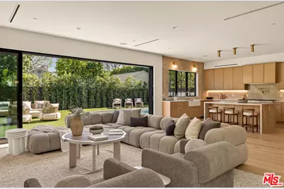 11500 Kingsland St, Los Angeles, CA 90066 - Photo 12