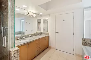 13700 Marina Pointe Dr, Marina del Rey, CA 90292 - Photo 8