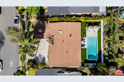 5552 S Corning Ave, Los Angeles, CA 90056 - Photo 28