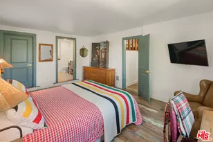 24015 Altdorf Dr, Crestline, CA 92325 - Photo 6