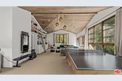 11662 Duque Dr, Studio City, CA 91604 - Photo 40
