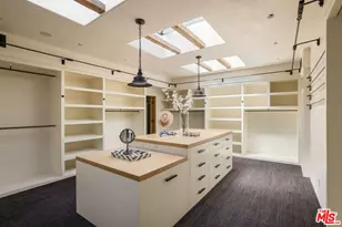 3099 Mandeville Canyon Rd, Los Angeles, CA 90049 - Photo 32