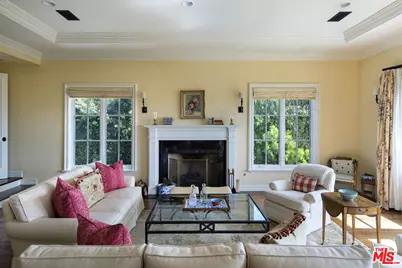 1667 Amalfi Dr, Pacific Palisades, CA 90272 - Photo 8