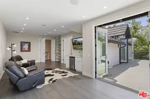 15515 Collina Strada, Los Angeles, CA 90077 - Photo 22