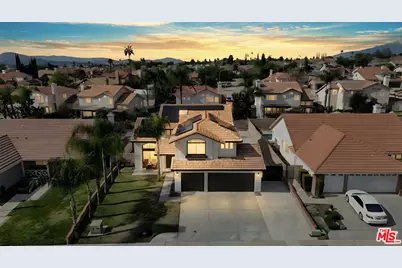 6886 Country Oaks Dr, Highland, CA 92346 - Photo 1