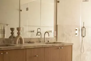 18 Voyage St, Marina del Rey, CA 90292 - Photo 30