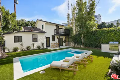 318 N Huntley Dr, West Hollywood, CA 90048 - Photo 14