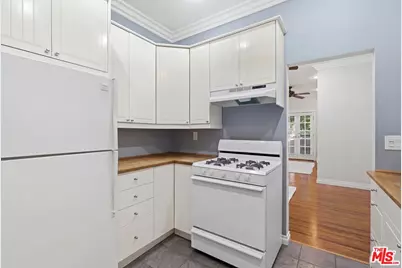 855 N Sweetzer Ave, West Hollywood, CA 90069 - Photo 6