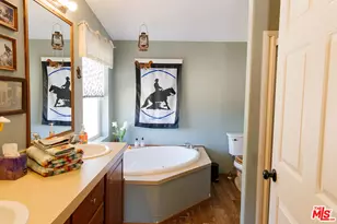 55626 Pipes Canyon Rd, Yucca Valley, CA 92284 - Photo 28
