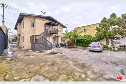 1242 S Kingsley Dr, Los Angeles, CA 90006 - Photo 6