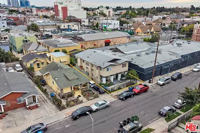 1242 S Kingsley Dr, Los Angeles, CA 90006 - Photo 12