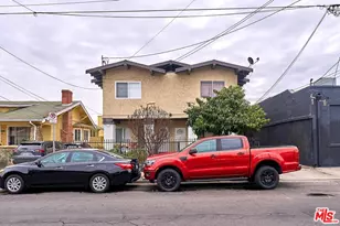 1242 S Kingsley Dr, Los Angeles, CA 90006 - Photo 2