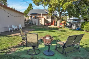 2346 Yosemite Dr, Los Angeles, CA 90041 - Photo 42