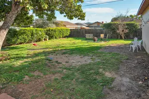 2346 Yosemite Dr, Los Angeles, CA 90041 - Photo 36