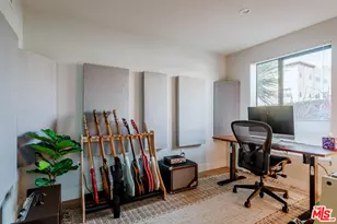 5014 Rosewood Ave, Los Angeles, CA 90004 - Photo 30