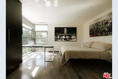 2651 Nichols Canyon Rd, Los Angeles, CA 90046 - Photo 28