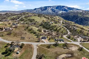 30460 Horsethief Dr, Tehachapi, CA 93561 - Photo 1