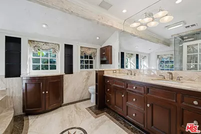 4780 Vista De Oro Ave, Woodland Hills, CA 91364 - Photo 20