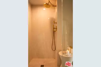 13700 Marina Pointe Dr #704, Marina del Rey, CA 90292 - Photo 28