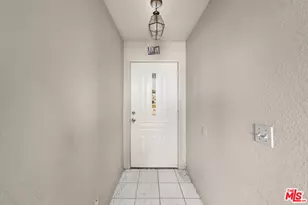 13377 Paramount Rd, Phelan, CA 92371 - Photo 6