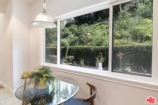 2332 Castle Heights Ave, Los Angeles, CA 90034 - Photo 10