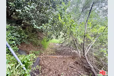8468 Elusive Dr, Los Angeles, CA 90046 - Photo 6