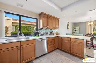 39587 Bedford Dr, Rancho Mirage, CA 92270 - Photo 4