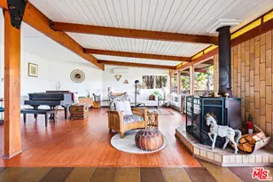 19781 Grand View Dr, Topanga, CA 90290 - Photo 34