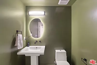 1345 Havenhurst Dr #4, West Hollywood, CA 90046 - Photo 20