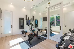 27228 Escondido Beach Rd, Malibu, CA 90265 - Photo 26