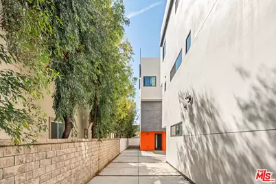 2123 Federal Ave, Los Angeles, CA 90025 - Photo 4