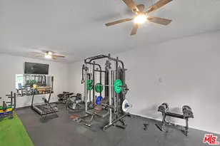 104 S Hayworth Ave, Los Angeles, CA 90048 - Photo 26