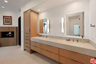 123 Channel Pointe Mall, Marina del Rey, CA 90292 - Photo 28