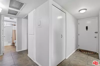 11813 Runnymede St #30, North Hollywood, CA 91602 - Photo 18