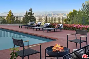 11107 Mountcastle Dr, Studio City, CA 91604 - Photo 14