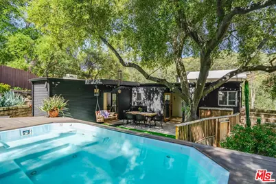 20402 Paradise Ln, Topanga, CA 90290 - Photo 1