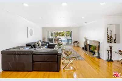 6430 S Sherbourne Dr, Los Angeles, CA 90056 - Photo 42