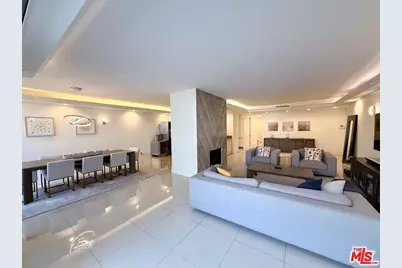 325 N Oakhurst Dr #203, Beverly Hills, CA 90210 - Photo 10