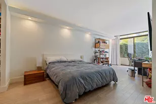 325 N Oakhurst Dr, Beverly Hills, CA 90210 - Photo 20