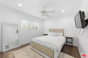 22650 Jameson Dr, Calabasas, CA 91302 - Photo 26