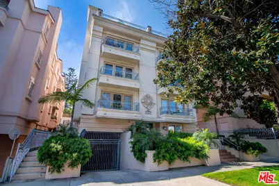 2007 S Beverly Glen Blvd #102, Los Angeles, CA 90025 - Photo 1