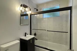 14519 Fox St, Mission Hills, CA 91345 - Photo 20