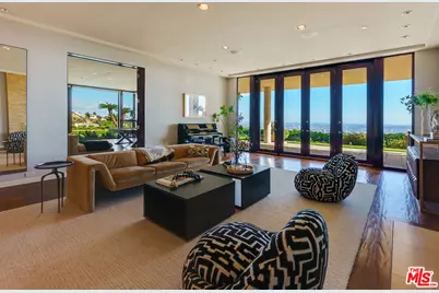 380 Trousdale Pl, Beverly Hills, CA 90210 - Photo 18