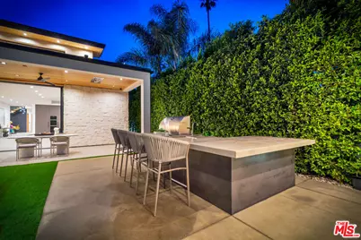 15743 Hesby St, Encino, CA 91436 - Photo 66