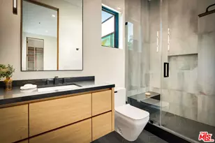 15743 Hesby St, Encino, CA 91436 - Photo 38