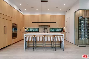 116 S Gretna Green Way, Los Angeles, CA 90049 - Photo 10