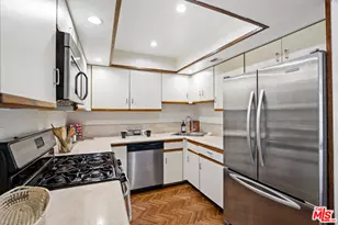 29125 Thousand Oaks Blvd, Agoura Hills, CA 91301 - Photo 12