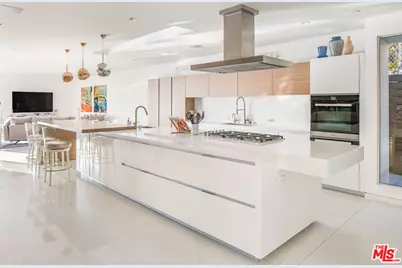 1645 Carla Rdg, Beverly Hills, CA 90210 - Photo 14