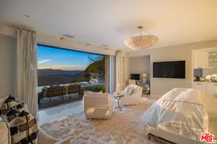 1645 Carla Ridge, Beverly Hills, CA 90210 - Photo 18